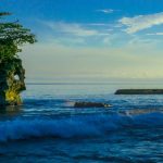 6B-f01-001-190520-0117-Rockface Morning Light